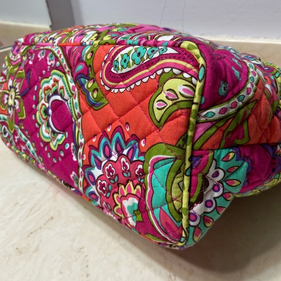 SOLD on ETSY Beautiful Vera Bradley Tote - Picture 9 of 16